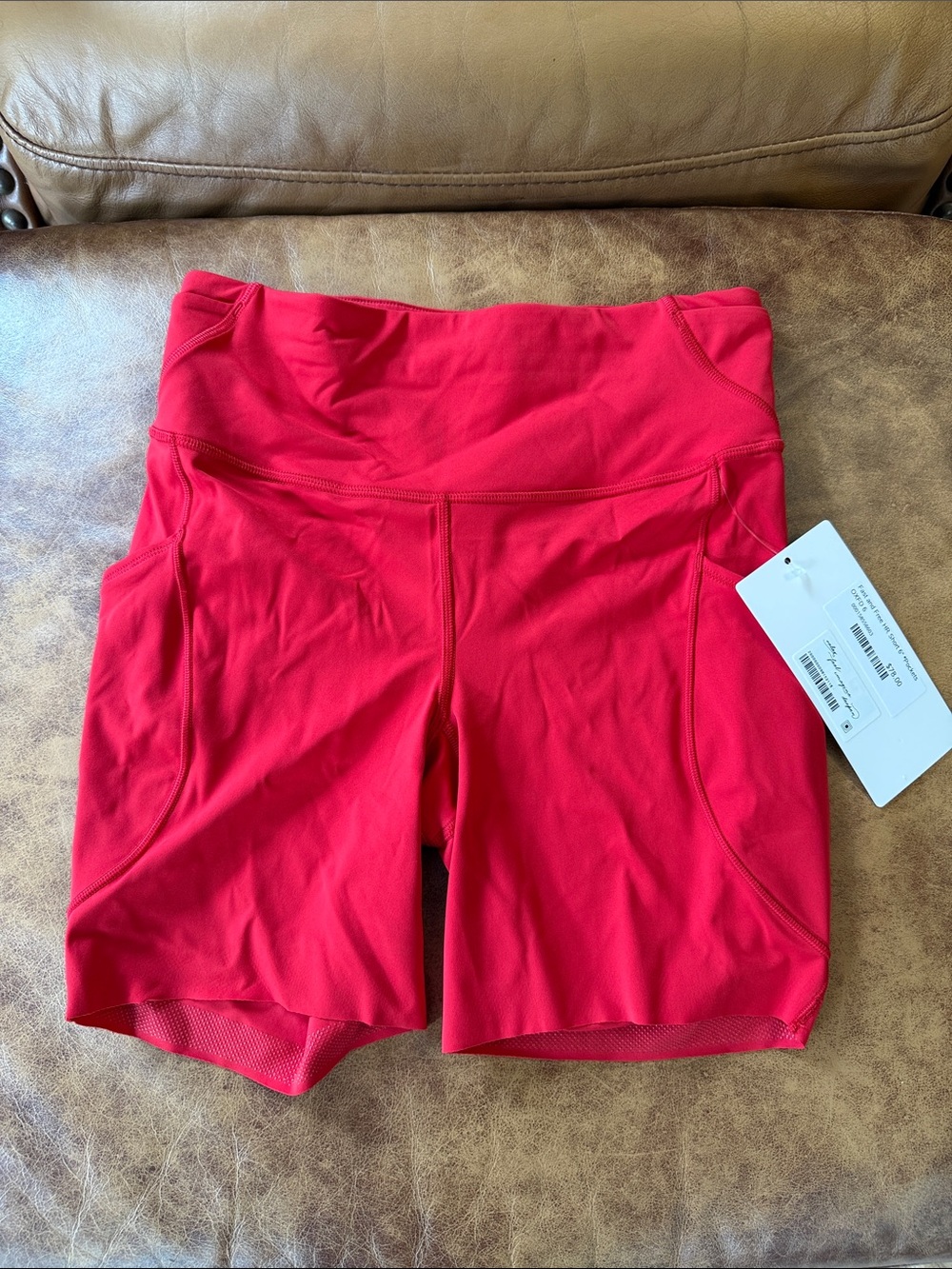 NWT Lululemon Fast and Free High Rise Bike Short 6” w 5 Pocket Sz 6 Oxford Red - Picture 2 of 5